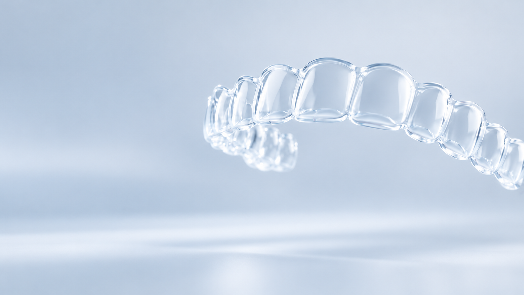 Ortodoncia invisible con alineadores transparentes en Moratalaz